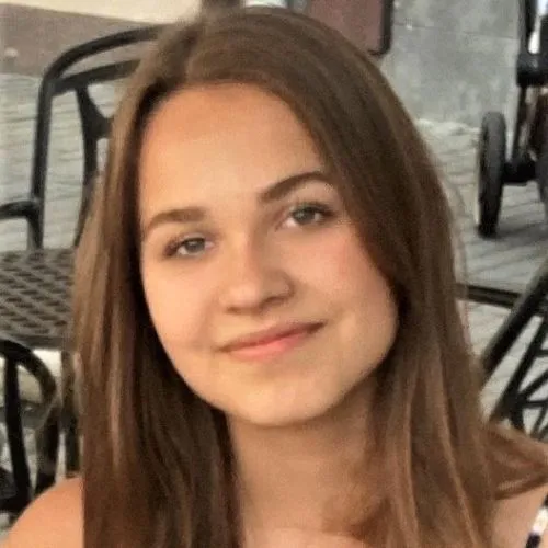 Nora P.