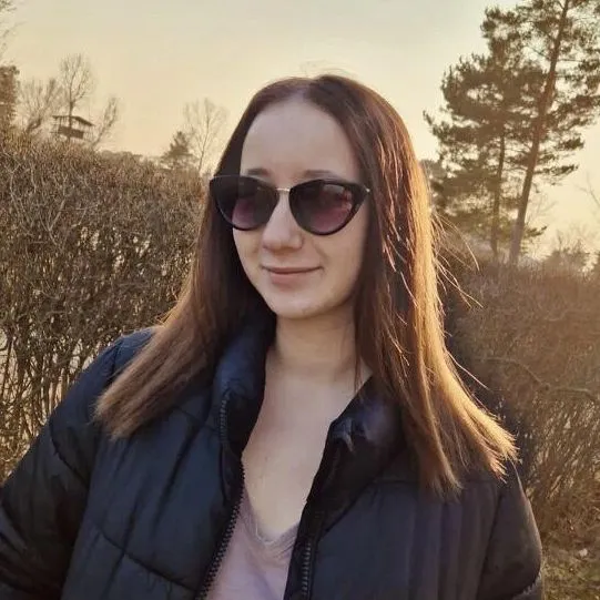 Veronika P.
